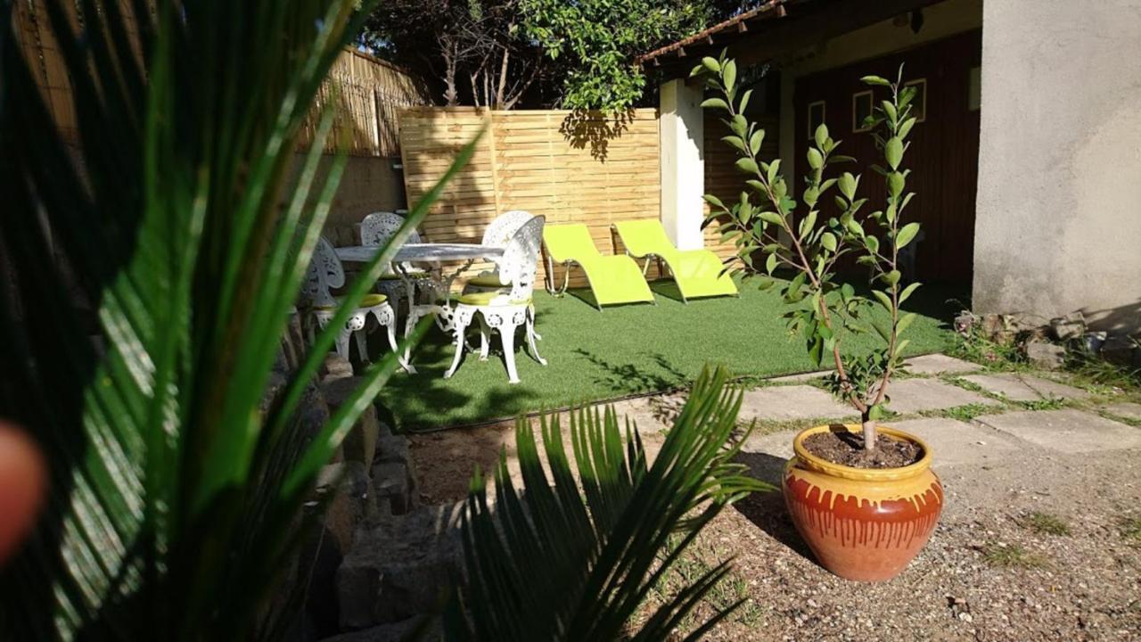 Guest House Provencal Vitrolles  Eksteriør bilde